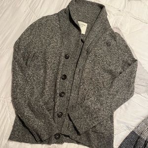 Super soft Abercrombie long line cardigan